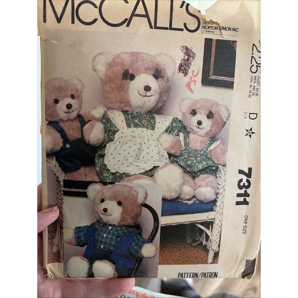 McCall's 7311 Vintage Bear and Clothes Sewing Pattern Uncut 1980 One Size
